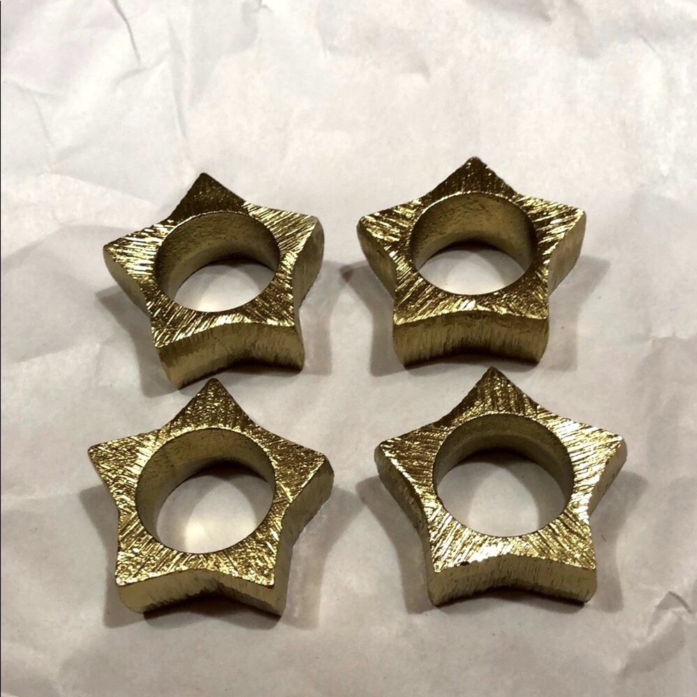 Gold Tone napkin rings set - 4 pc